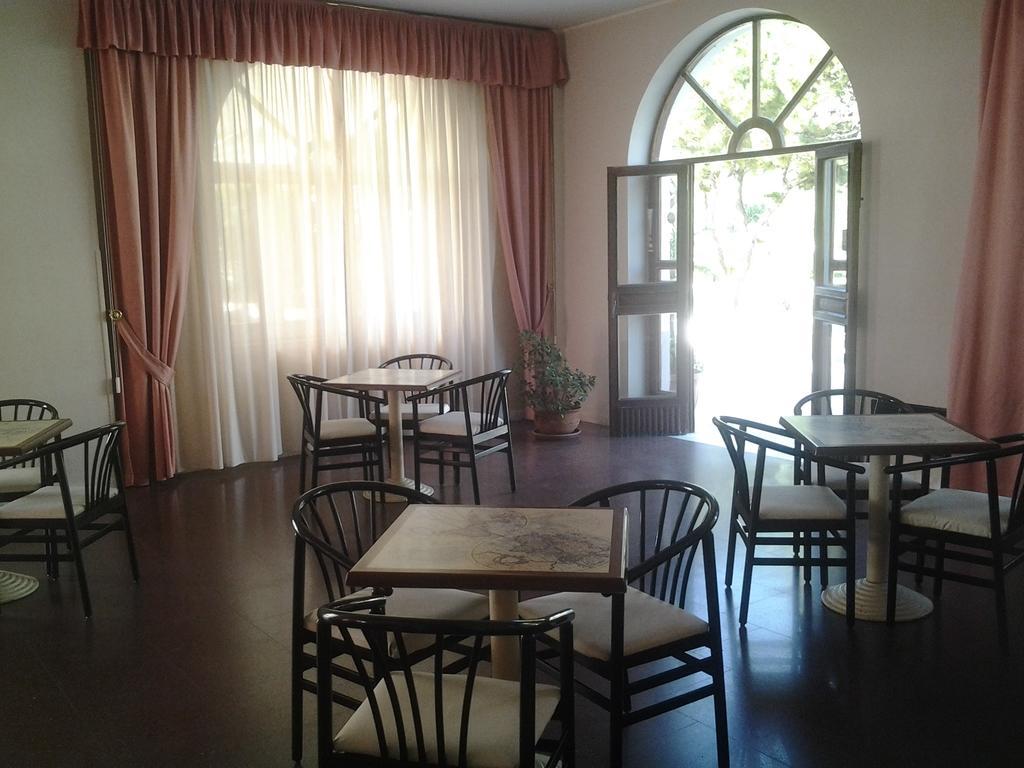 Hotel Sud Marina di Fuscaldo エクステリア 写真